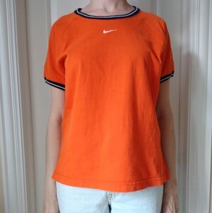 Nike Orange T-Shirt Youth XL Short Sleeved Tee Shirt Navy Cuffs